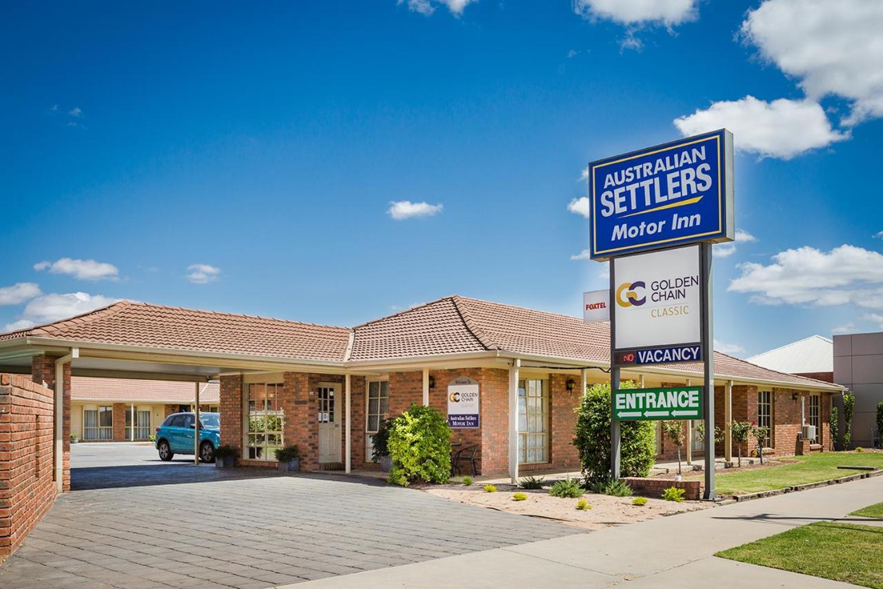 Australian Settlers Motor Inn Swan Hill Esterno foto