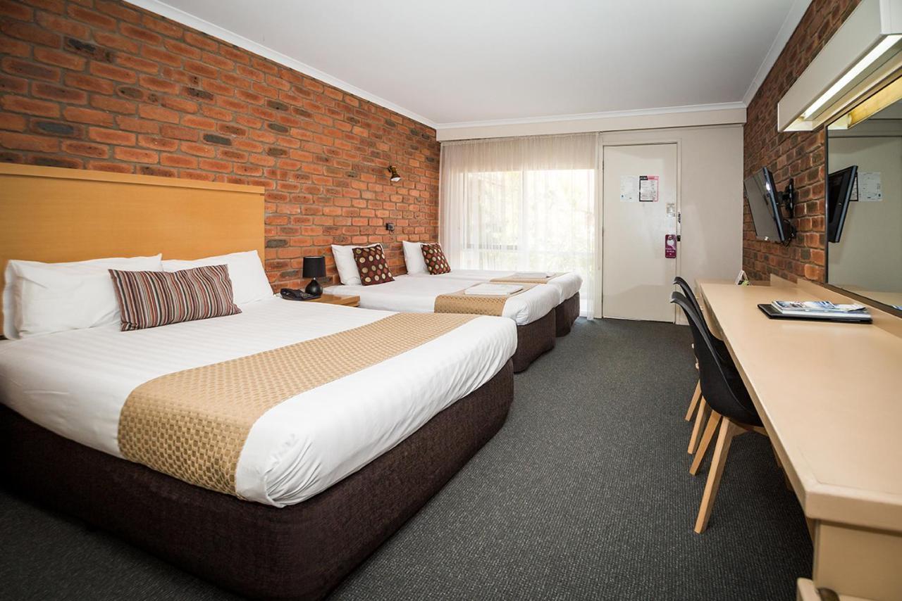 Australian Settlers Motor Inn Swan Hill Esterno foto