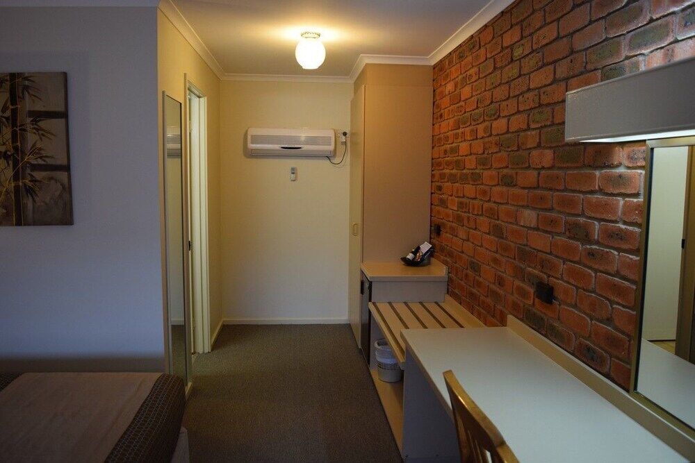Australian Settlers Motor Inn Swan Hill Esterno foto